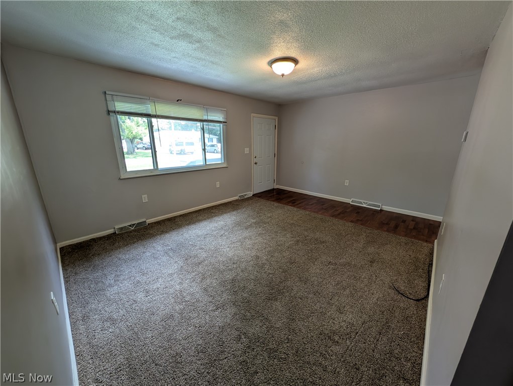 18015 Hillcrest Drive Lake Milton OH 44429