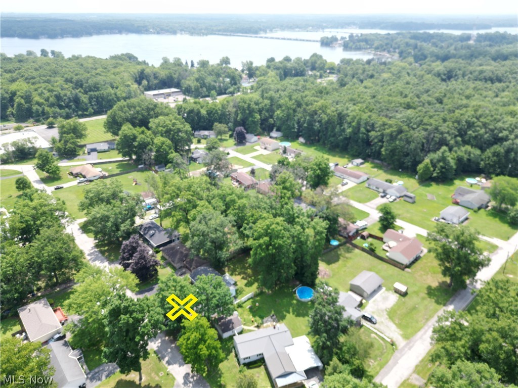 18015 Hillcrest Drive Lake Milton OH 44429