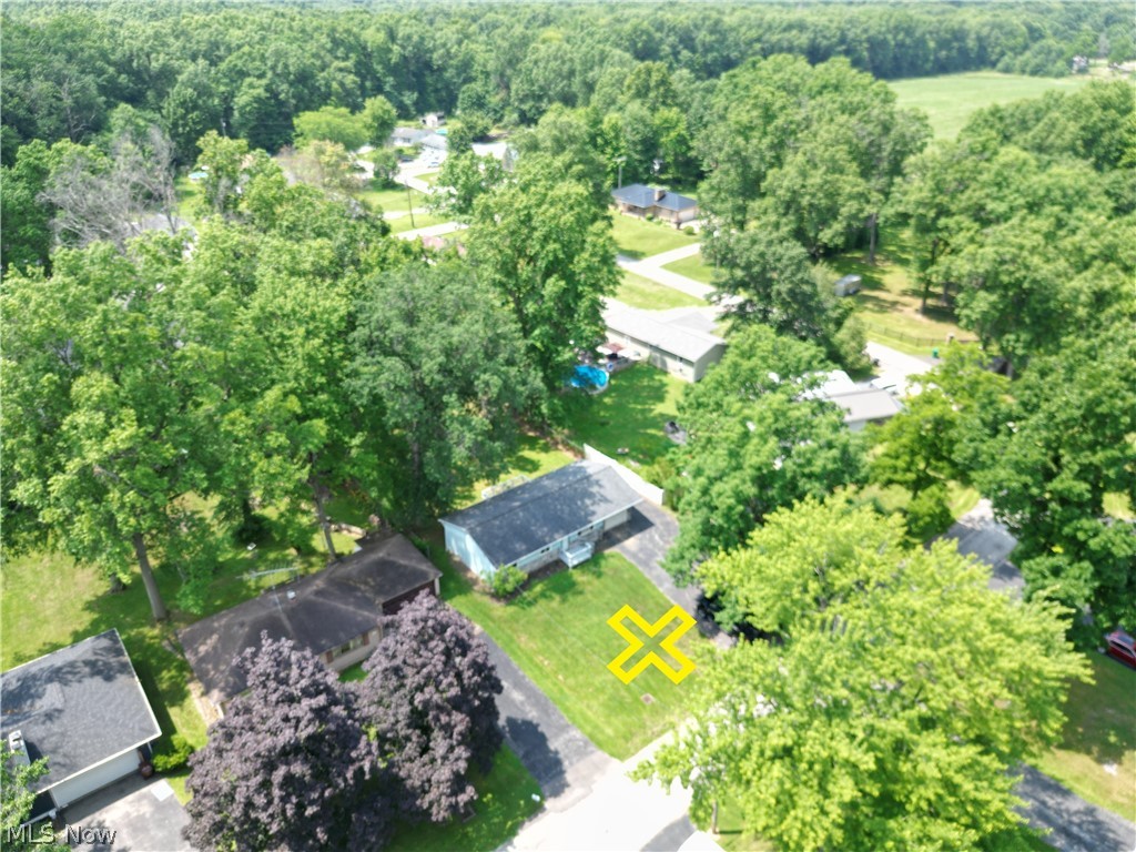 18015 Hillcrest Drive Lake Milton OH 44429