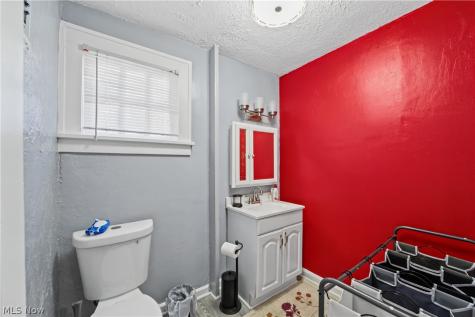 1145 Winston Road South Euclid OH 44121