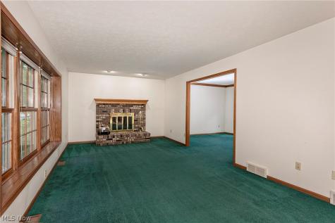 350 Branford Lane Richmond Heights OH 44143