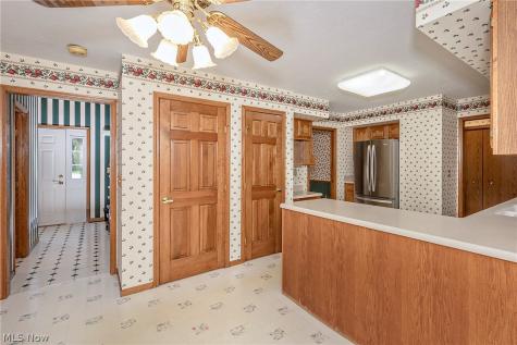 350 Branford Lane Richmond Heights OH 44143