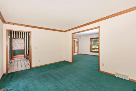 350 Branford Lane Richmond Heights OH 44143