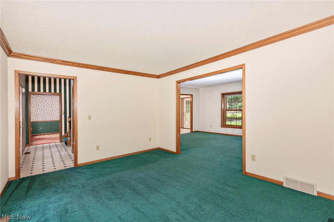 350 Branford Lane Richmond Heights OH 44143