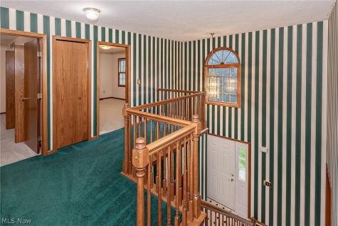 350 Branford Lane Richmond Heights OH 44143