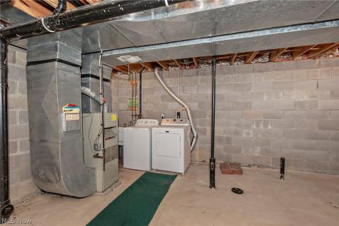 350 Branford Lane Richmond Heights OH 44143