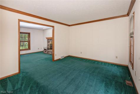 350 Branford Lane Richmond Heights OH 44143