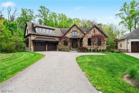 90 Lancaster Court Moreland Hills OH 44022