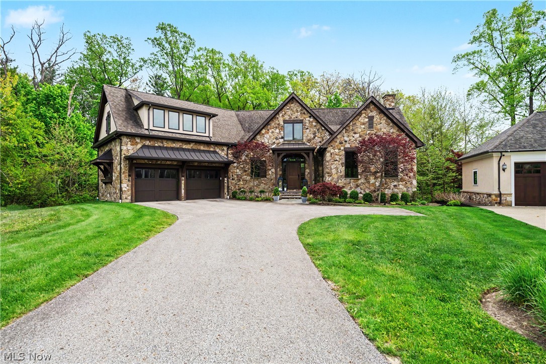 90 Lancaster Court Moreland Hills OH 44022