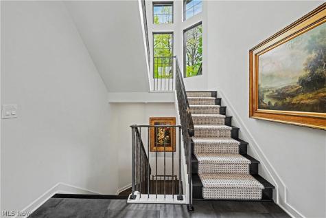 90 Lancaster Court Moreland Hills OH 44022