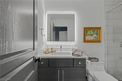 90 Lancaster Court Moreland Hills OH 44022