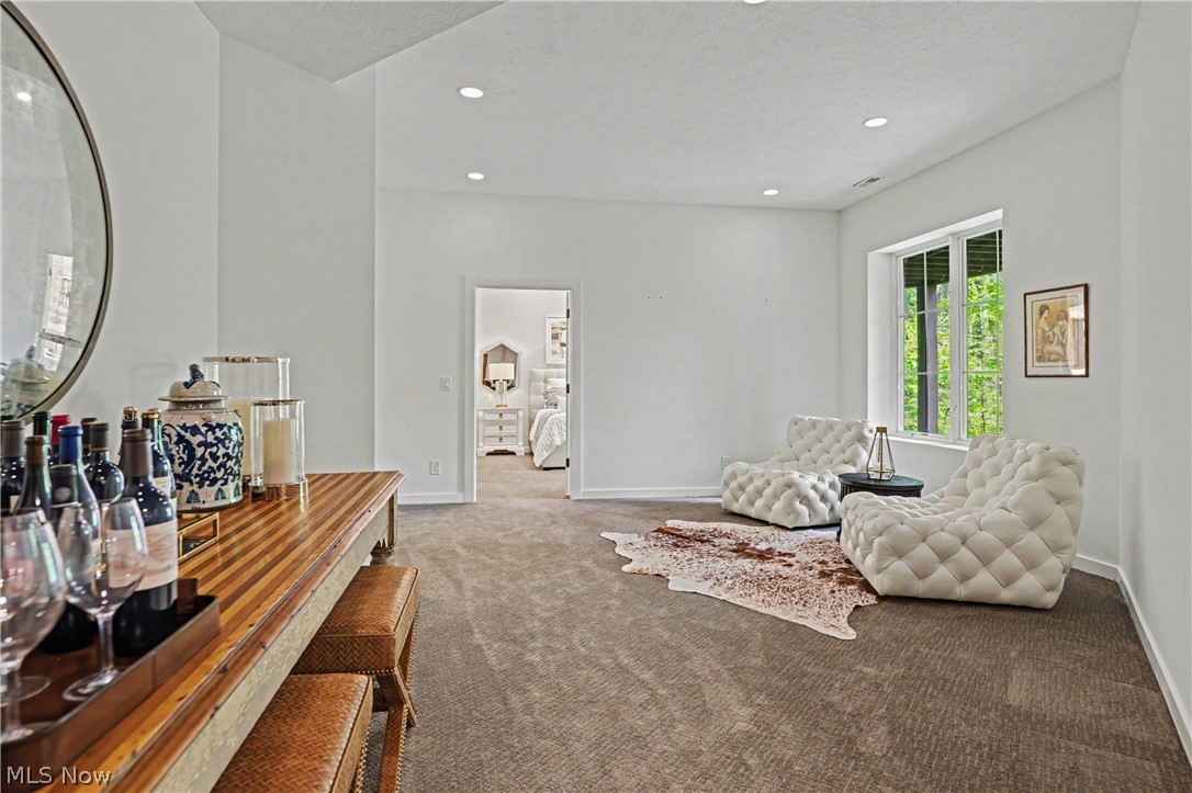 90 Lancaster Court Moreland Hills OH 44022