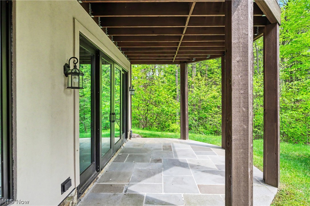 90 Lancaster Court Moreland Hills OH 44022