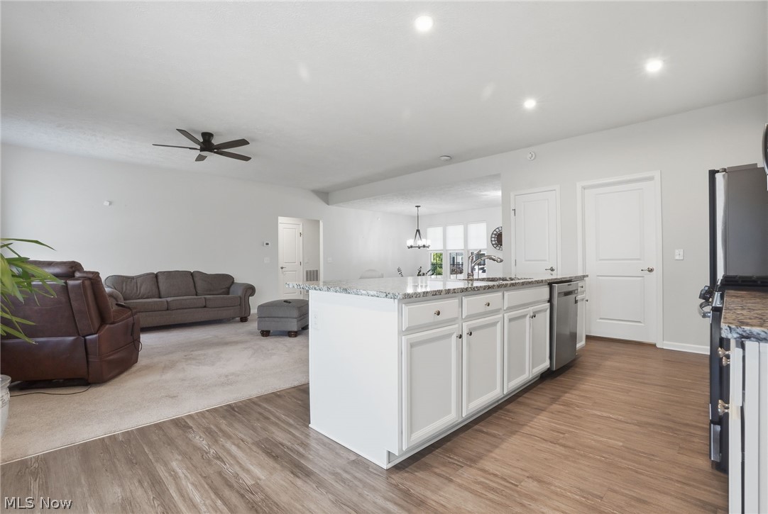 4742 Gooseberry Brimfield OH 44266