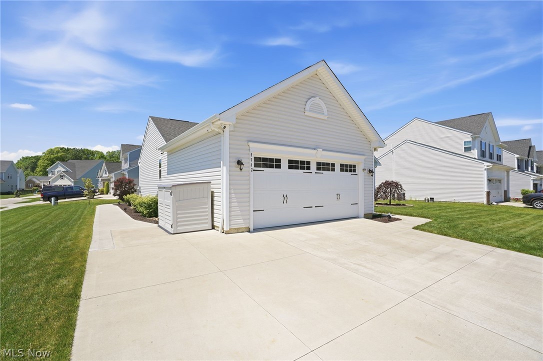 4742 Gooseberry Brimfield OH 44266