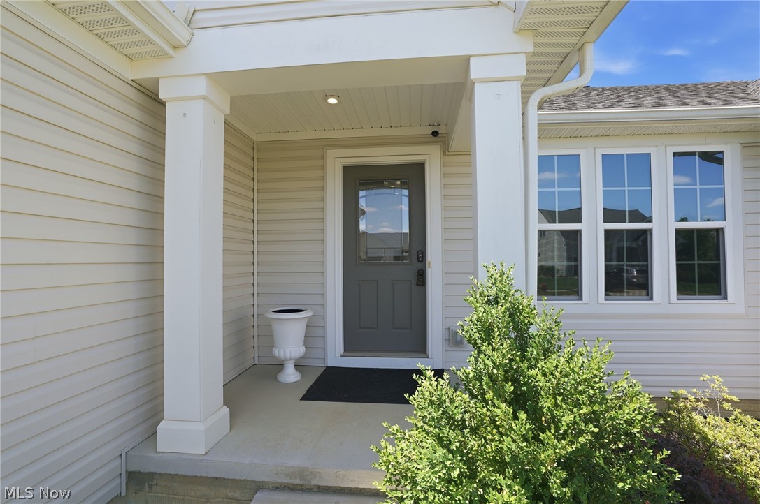 4742 Gooseberry Brimfield OH 44266
