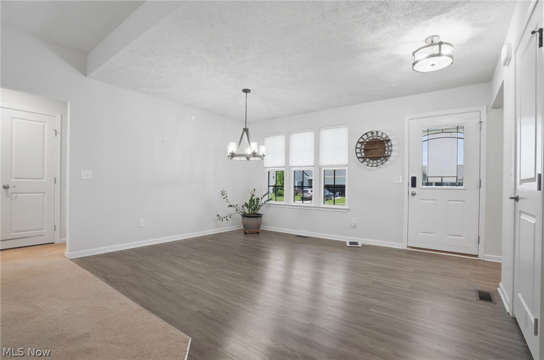 4742 Gooseberry Brimfield OH 44266