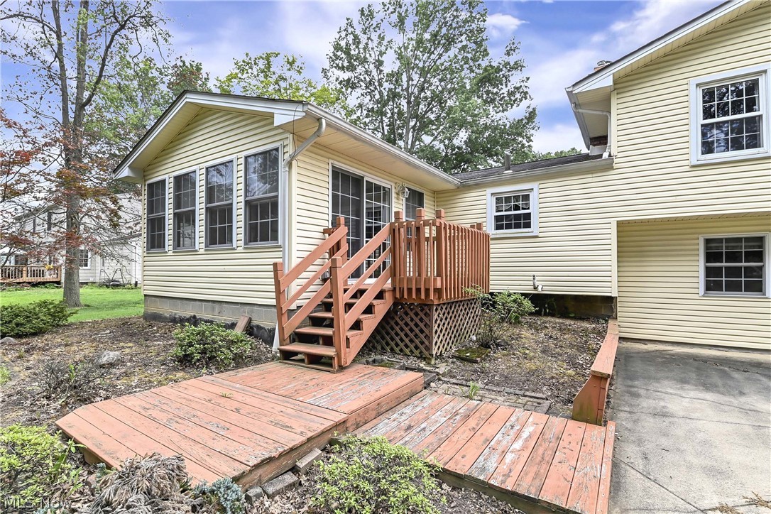 235 Kenwick Drive Northfield OH 44067