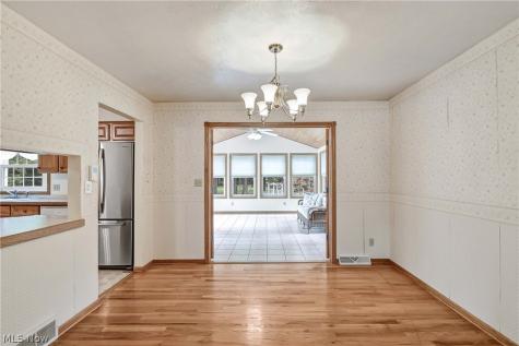 235 Kenwick Drive Northfield OH 44067