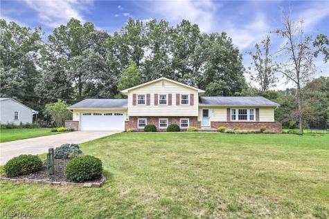 235 Kenwick Drive Northfield OH 44067