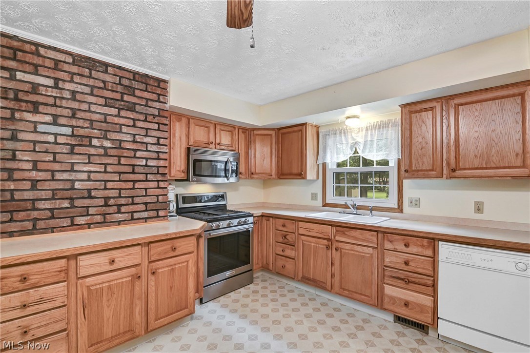 235 Kenwick Drive Northfield OH 44067