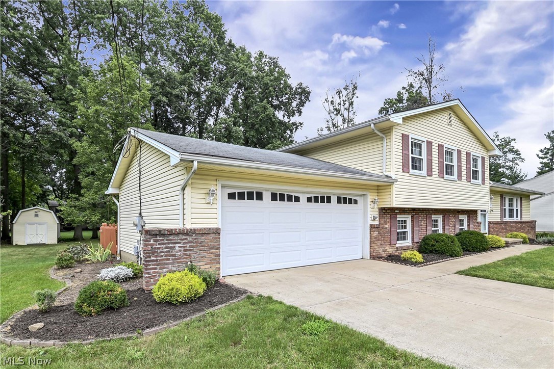 235 Kenwick Drive Northfield OH 44067