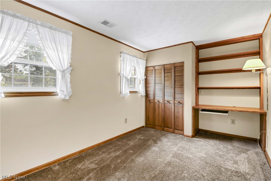 235 Kenwick Drive Northfield OH 44067