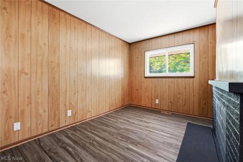 1523 Bradford Drive Macedonia OH 44056