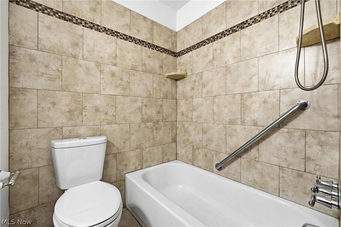 1523 Bradford Drive Macedonia OH 44056