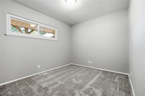 1523 Bradford Drive Macedonia OH 44056