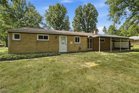 1523 Bradford Drive Macedonia OH 44056
