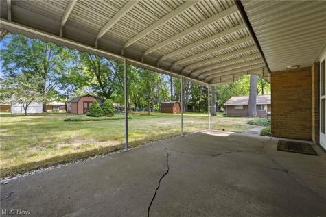 1523 Bradford Drive Macedonia OH 44056