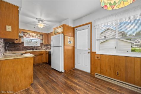 617 Marguerite Avenue Cuyahoga Falls OH 44221