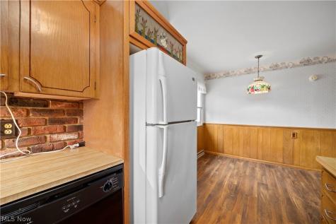 617 Marguerite Avenue Cuyahoga Falls OH 44221