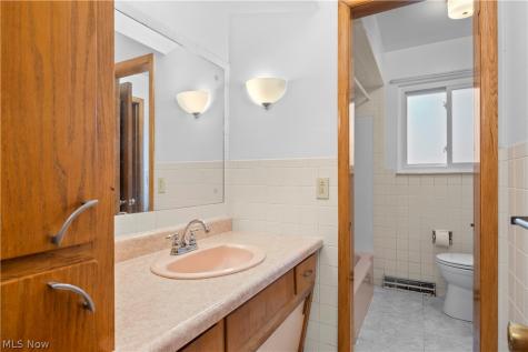 617 Marguerite Avenue Cuyahoga Falls OH 44221