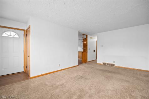 617 Marguerite Avenue Cuyahoga Falls OH 44221
