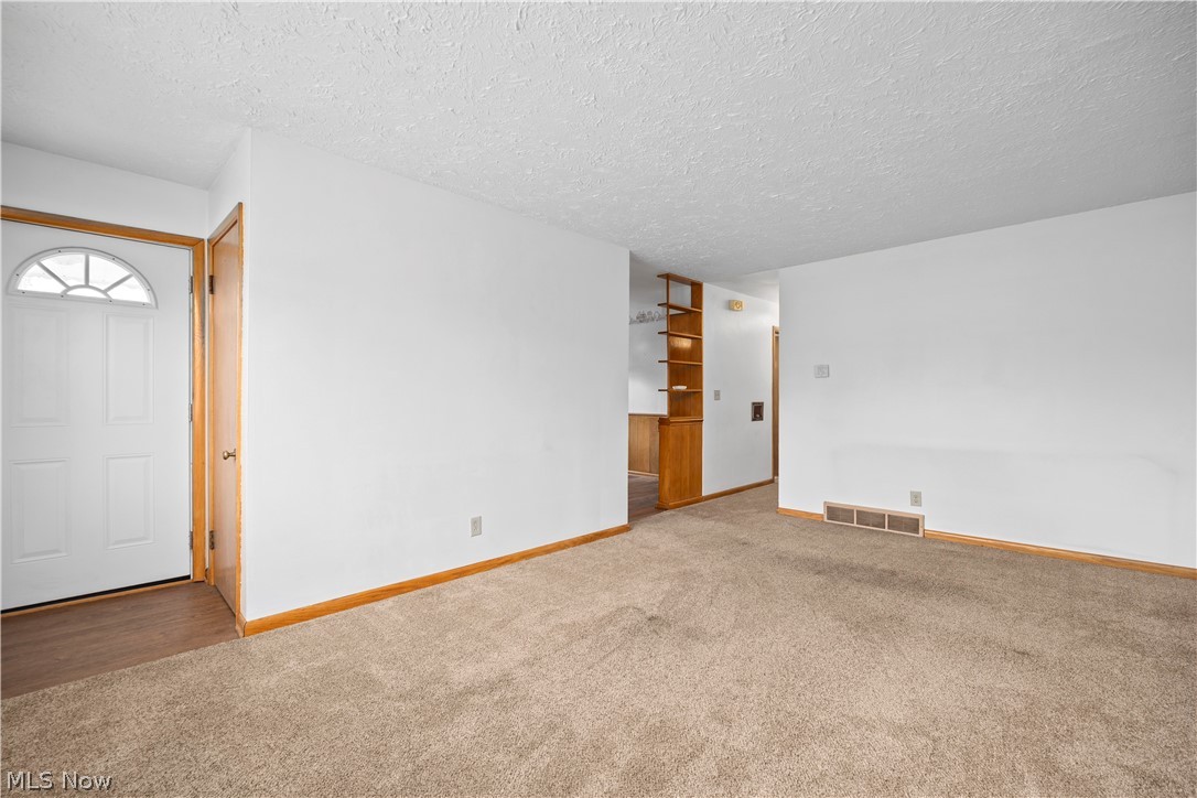 617 Marguerite Avenue Cuyahoga Falls OH 44221