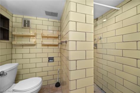617 Marguerite Avenue Cuyahoga Falls OH 44221