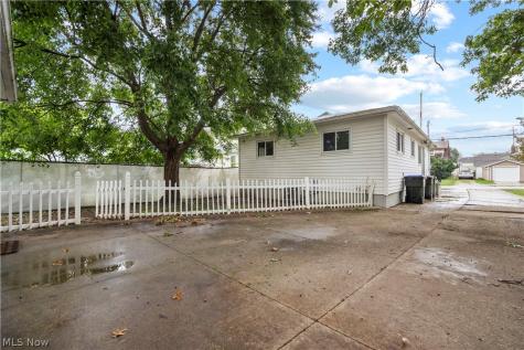 617 Marguerite Avenue Cuyahoga Falls OH 44221