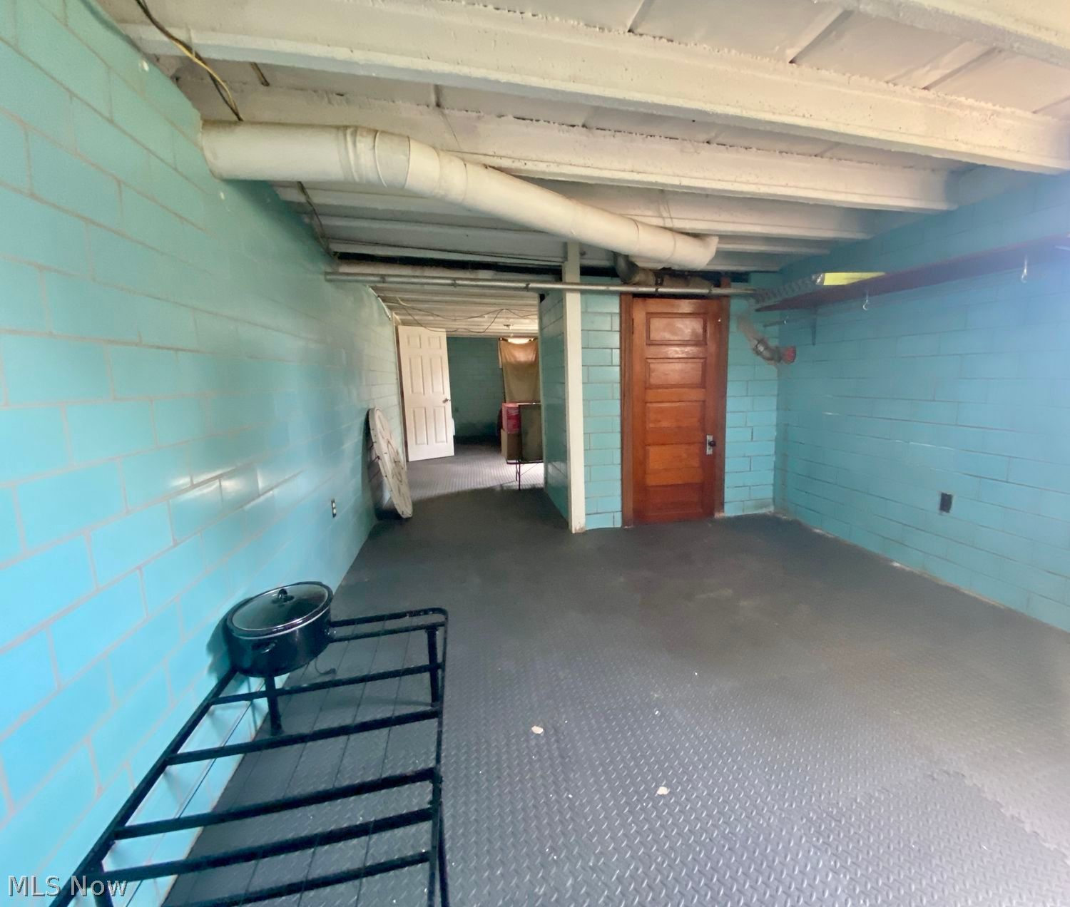 160 11th Street NE New Philadelphia OH 44663