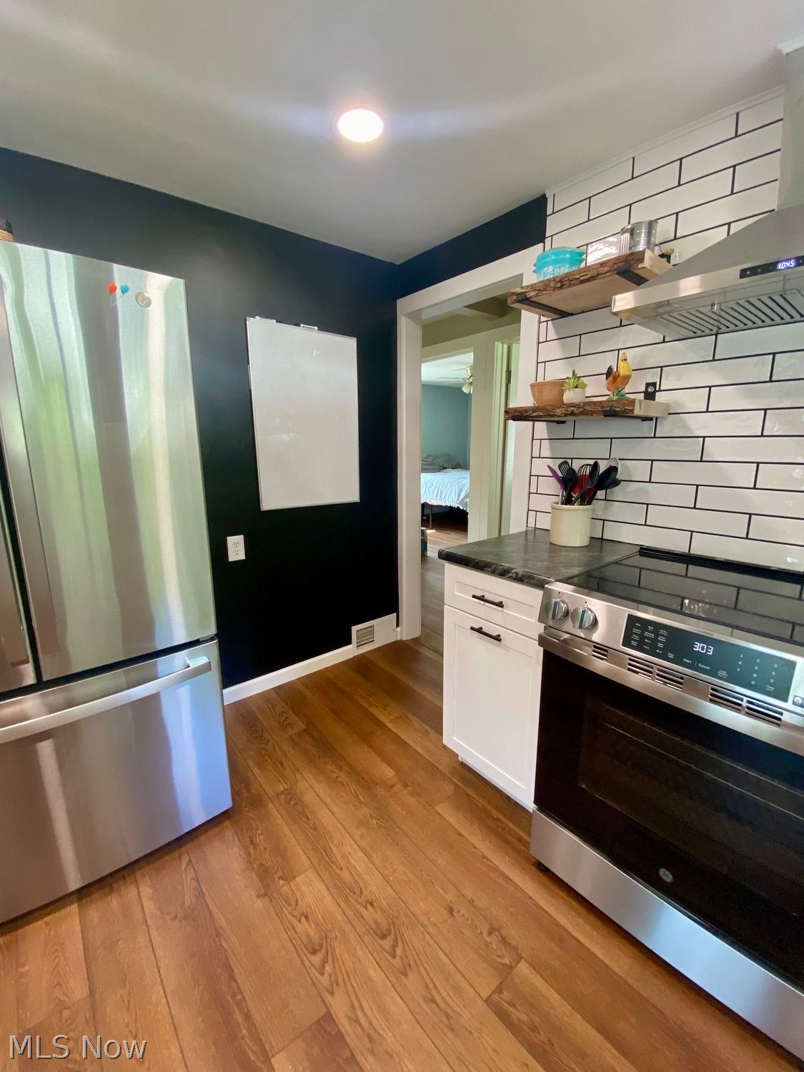 160 11th Street NE New Philadelphia OH 44663