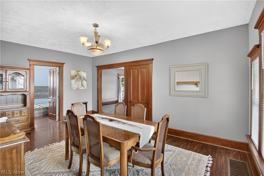 123 Harris Street Lodi OH 44254