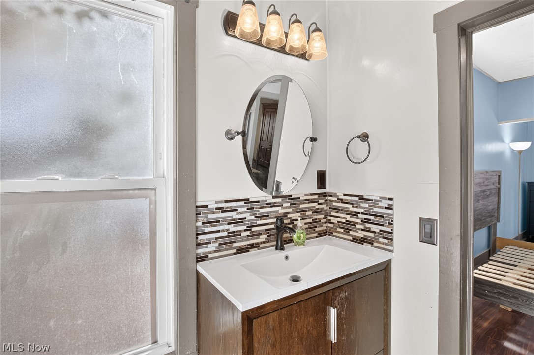123 Harris Street Lodi OH 44254