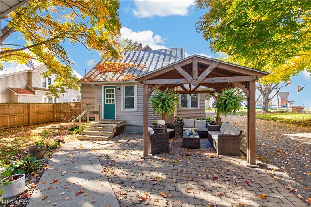 123 Harris Street Lodi OH 44254