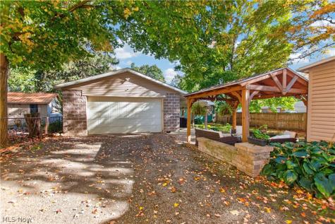 123 Harris Street Lodi OH 44254