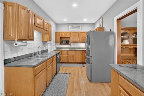 123 Harris Street Lodi OH 44254