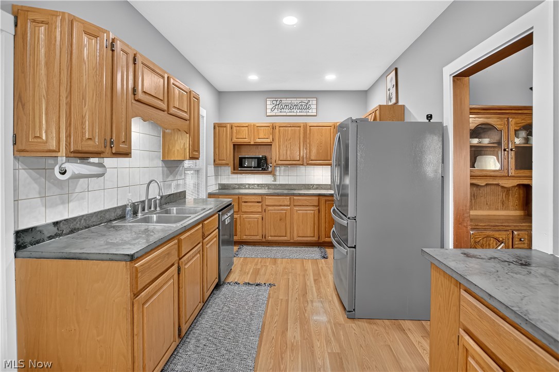 123 Harris Street Lodi OH 44254