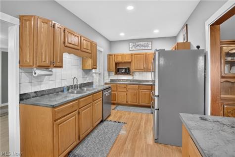 123 Harris Street Lodi OH 44254