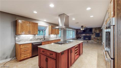 2878 Sunnybrook Road Mogadore OH 44260