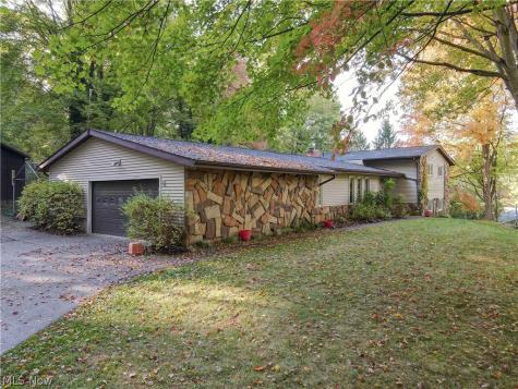 2878 Sunnybrook Road Mogadore OH 44260